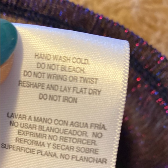 2B Bebe medium sparkly tank - Picture 4 of 6